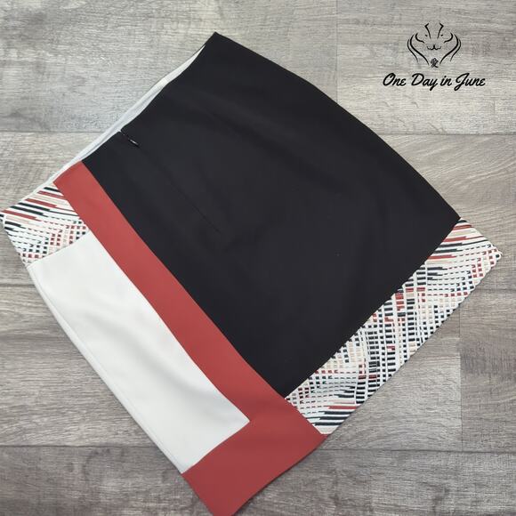 White House Black Market Mini Skirt Size 4 - Picture 5 of 5